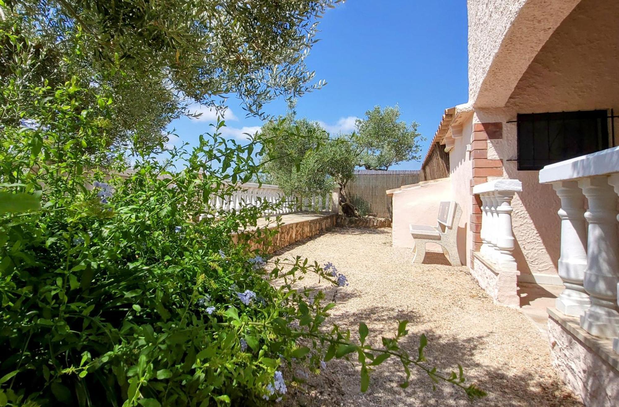 Aguilas, Casa Catala L'Ametlla de Mar